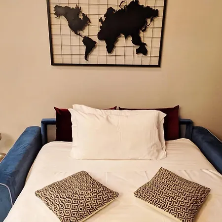 Beautiful Basement-Tony Appartment-In The Heart Of Milan-2